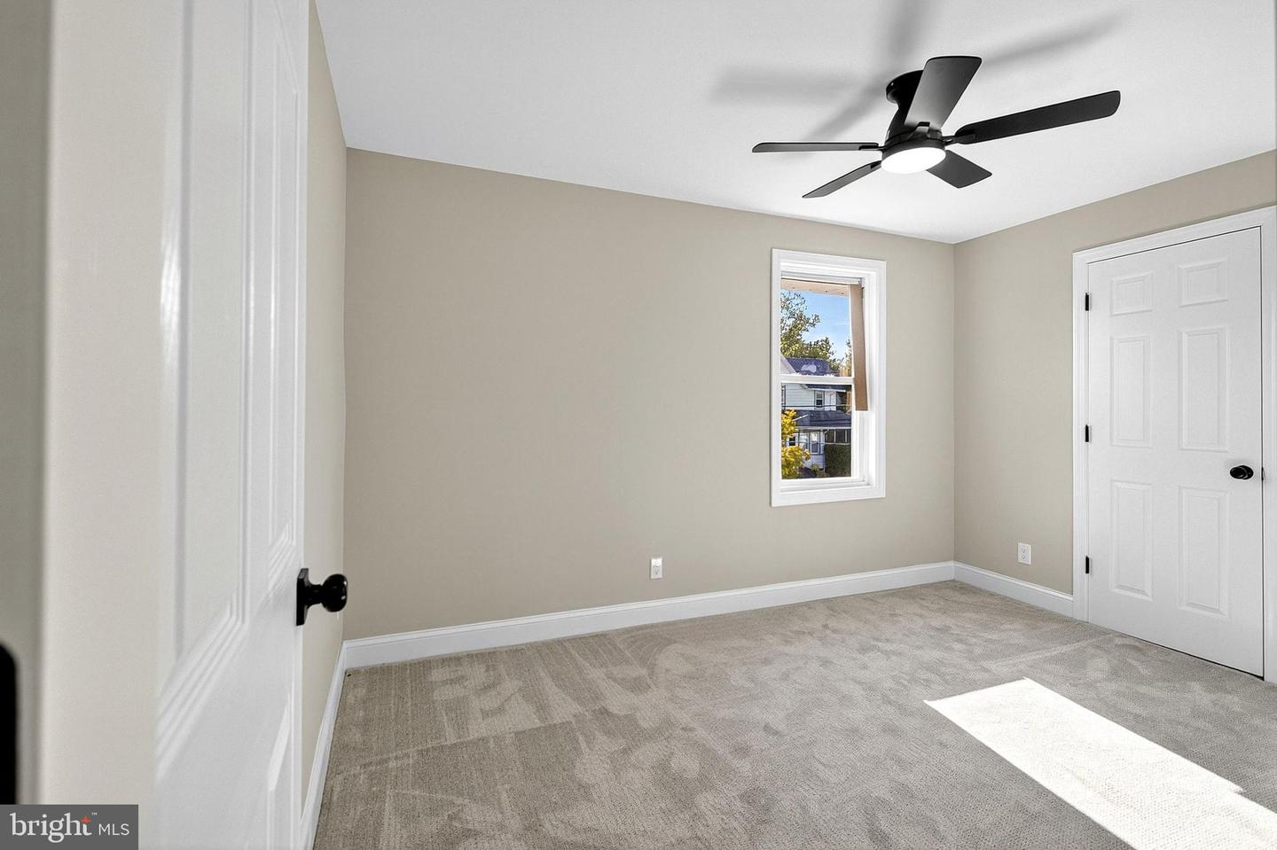 113 Centre Property Photo 29
