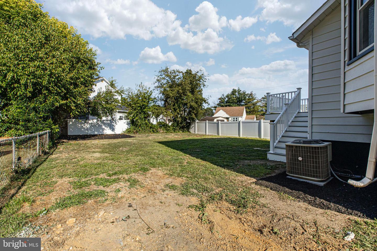 113 Centre Property Photo 41