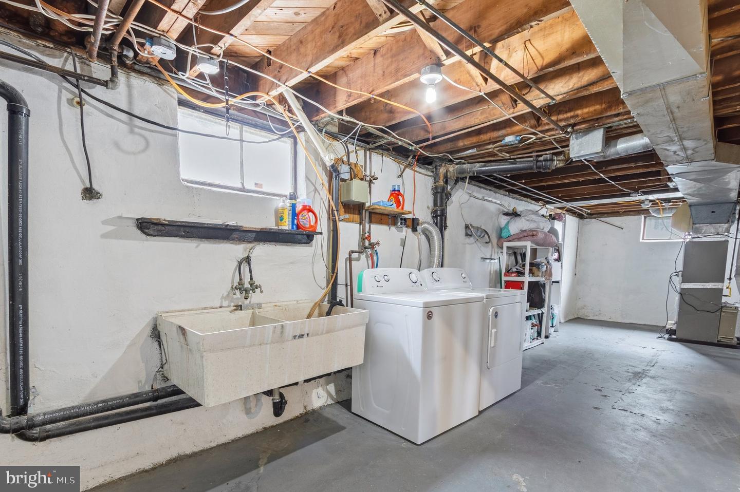 29 Wilson Ave Property Photo 30