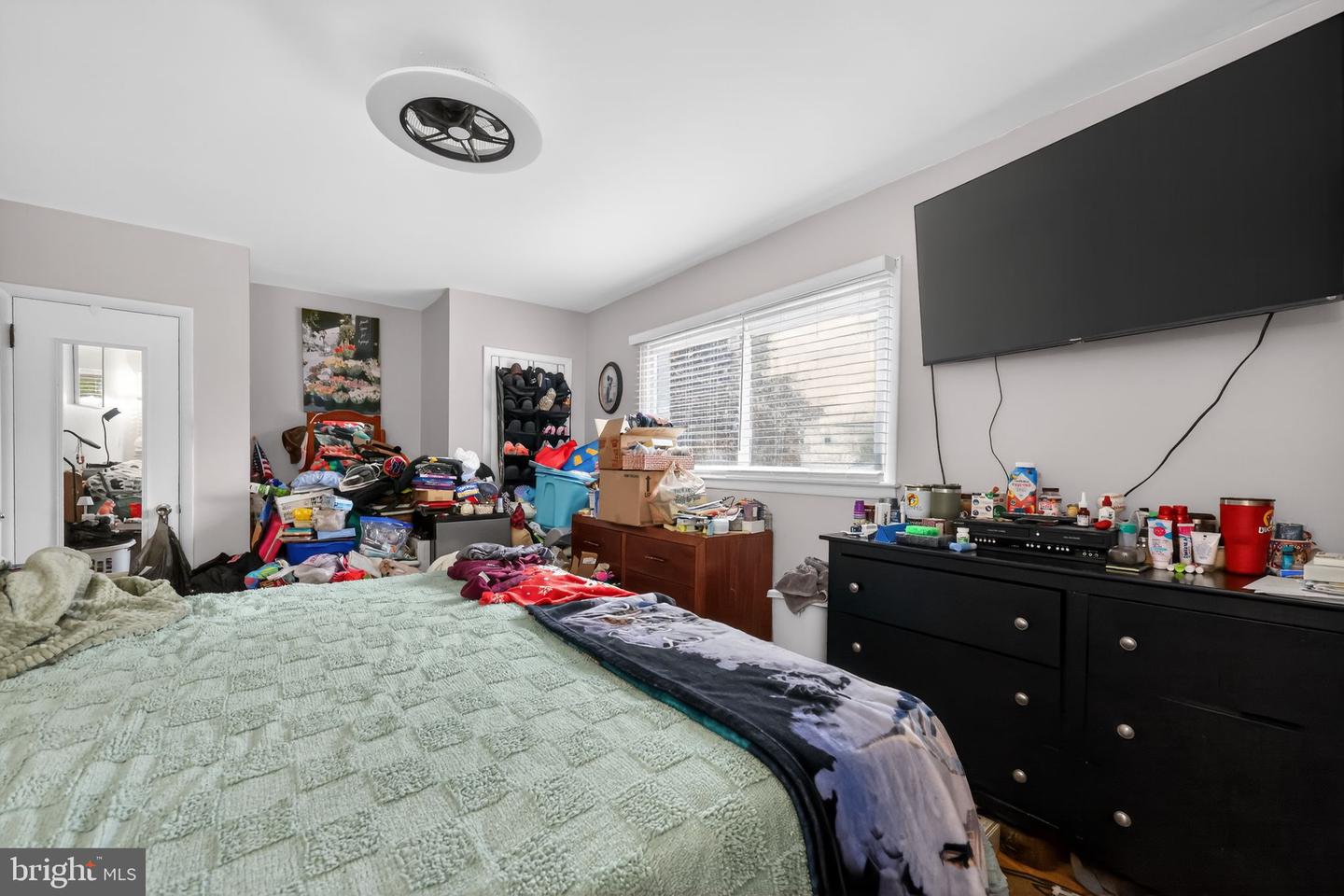 9 Charles Ave Property Photo 19
