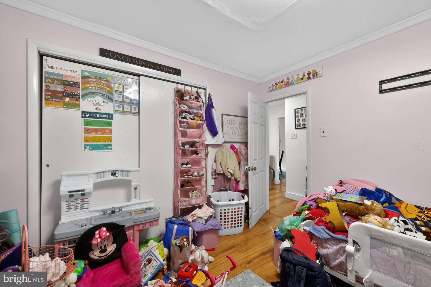 9 Charles Ave Property Photo 24