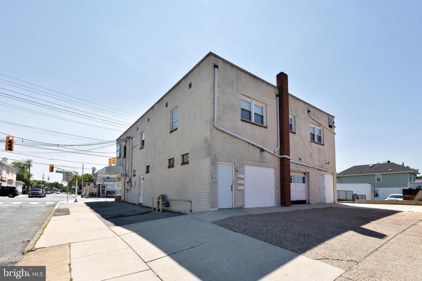 419 Black Horse Pike Property Photo 4