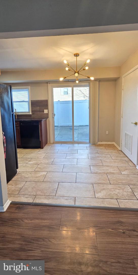 12 Lehigh Ct Property Photo 8