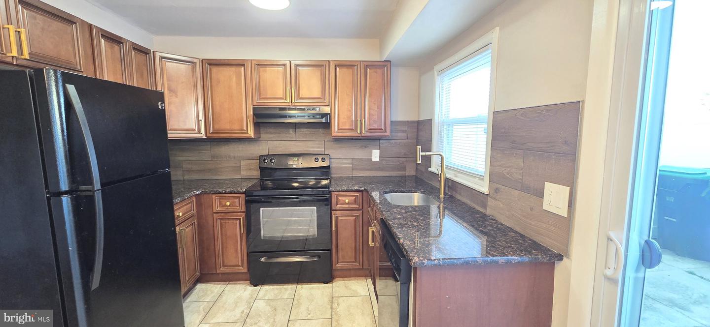 12 Lehigh Ct Property Photo 10