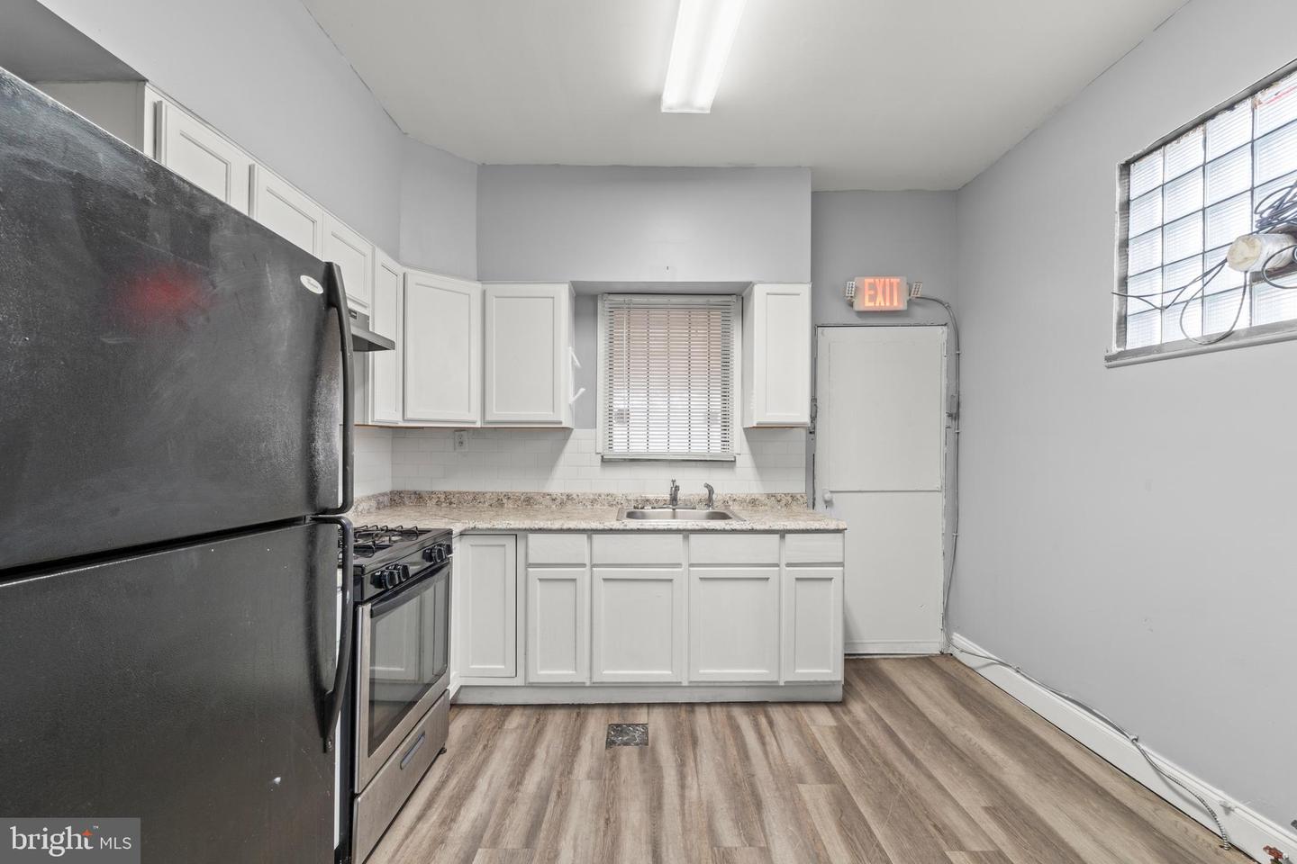 1513 Mt Ephraim Property Photo 9