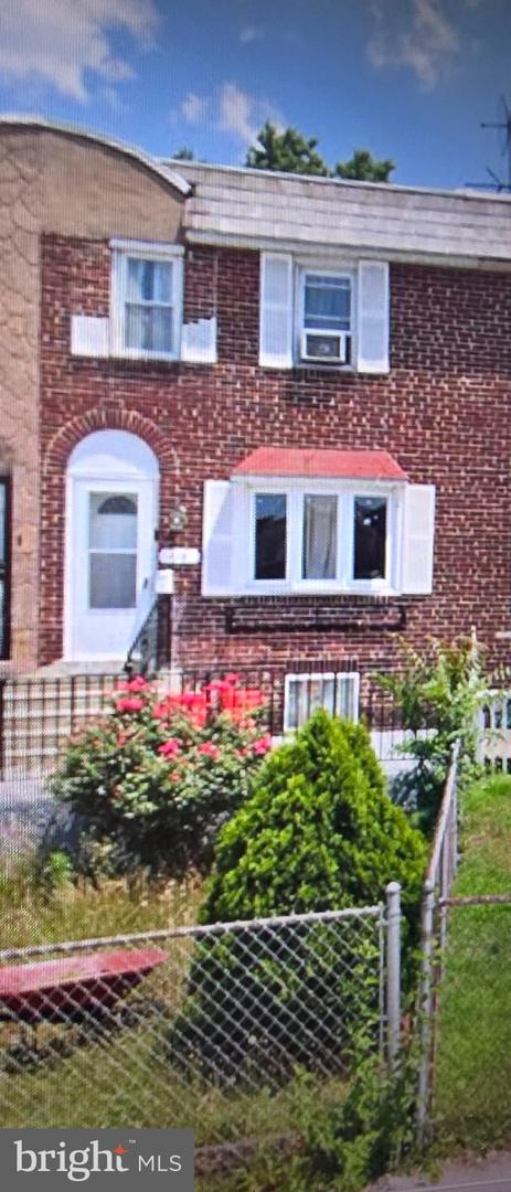 618 RARITAN ST Property Photo 1