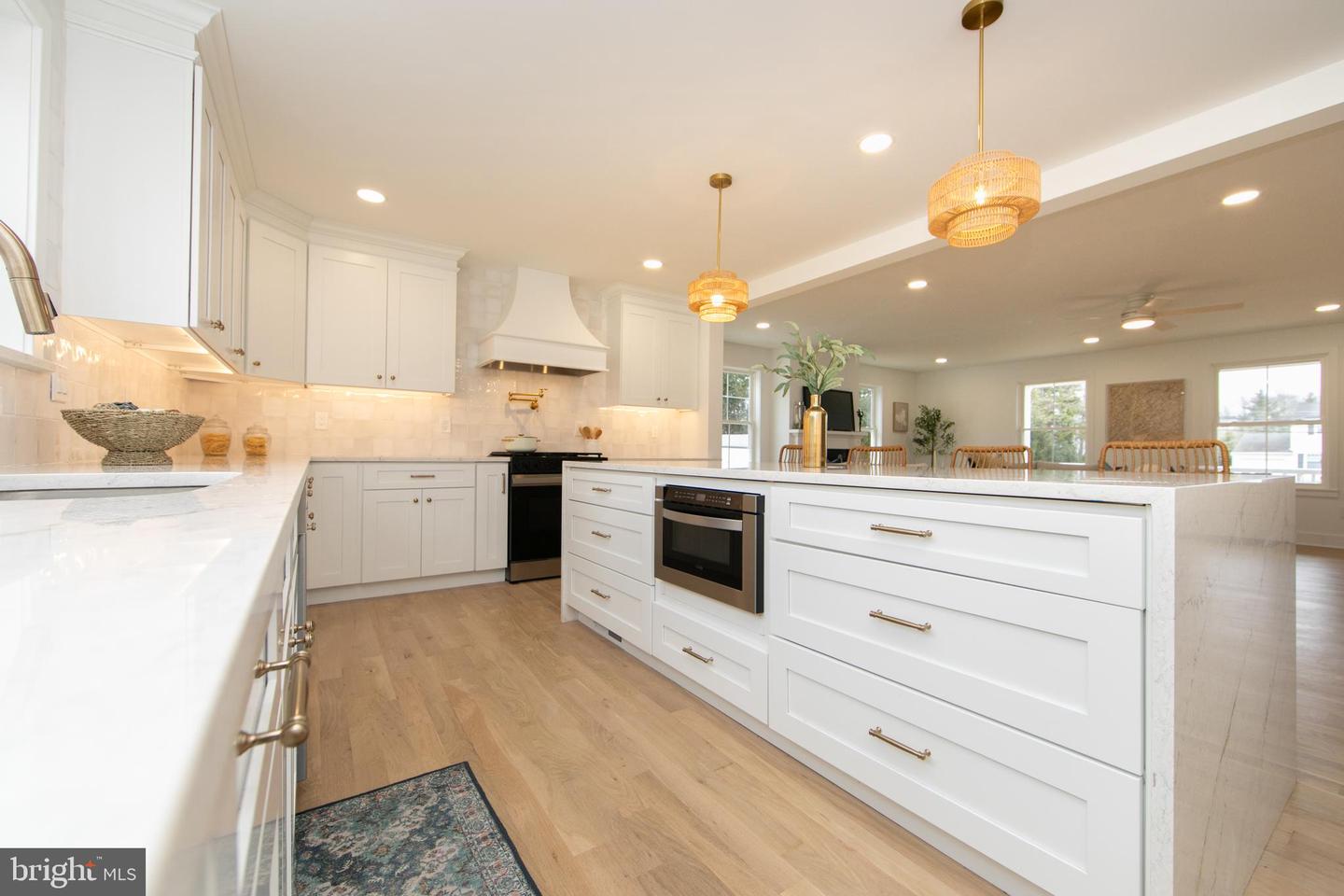 371 Kresson Rd Property Photo 5