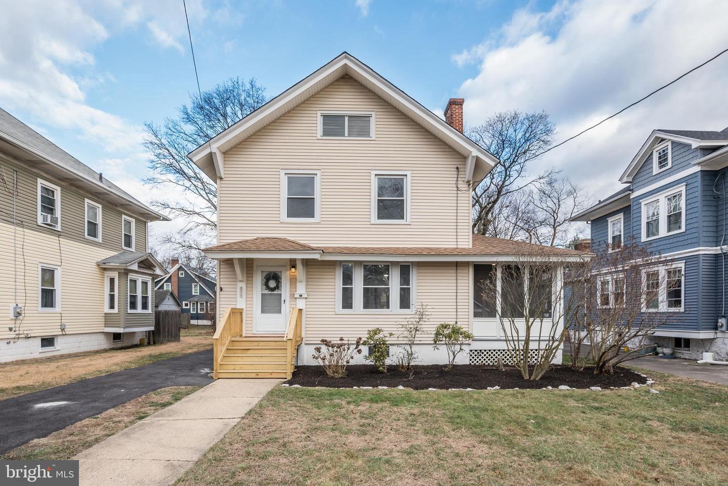 3216 W Horner Ave Property Photo 1