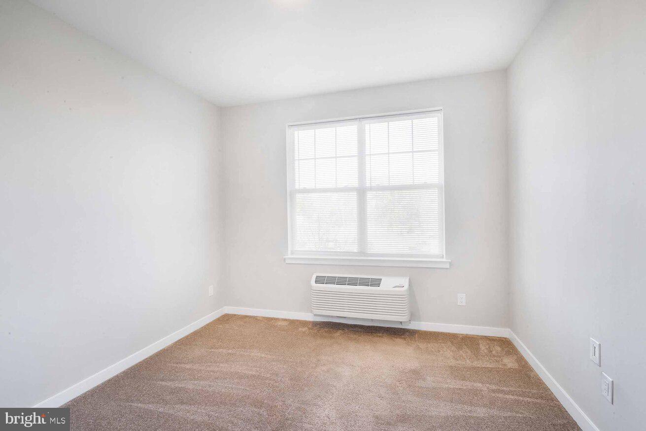 400 E Oak Ave #1108 Property Photo 6