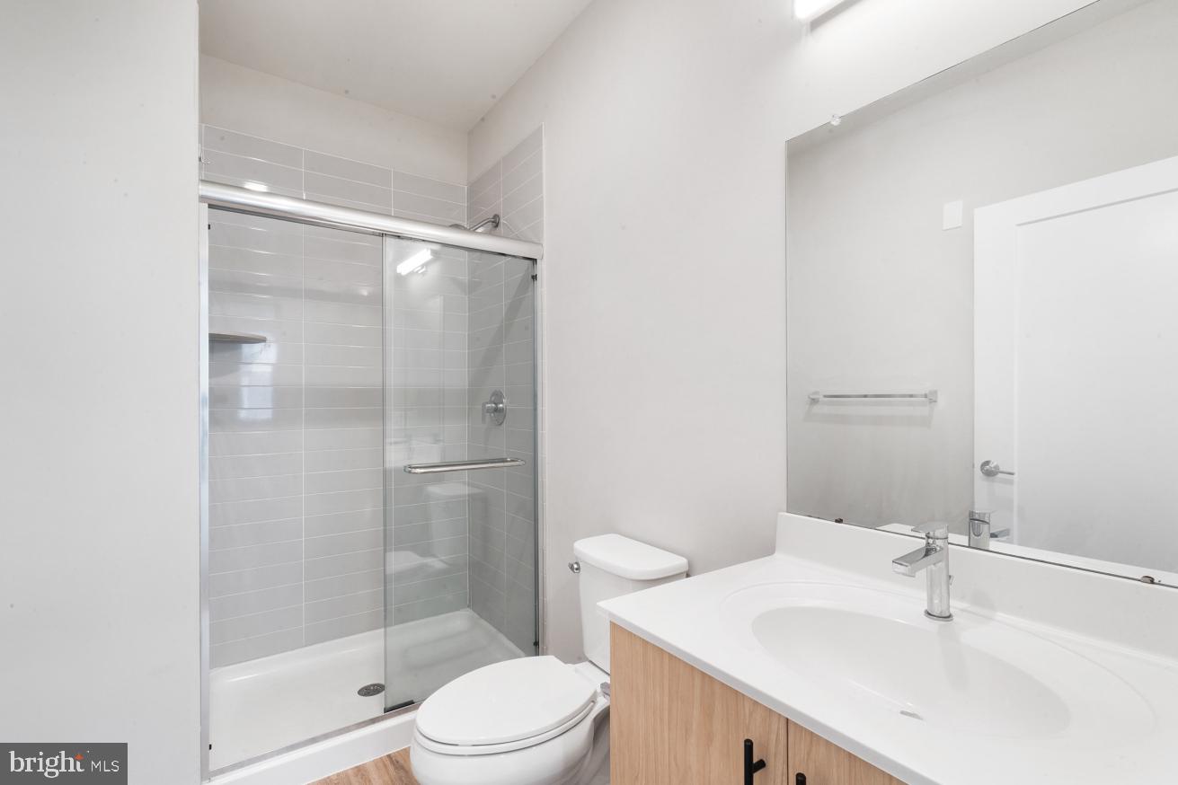 400 E Oak Ave #1108 Property Photo 8