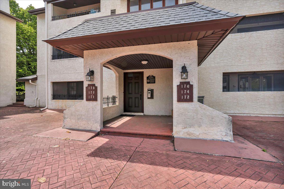 176 Centura Property Photo 4