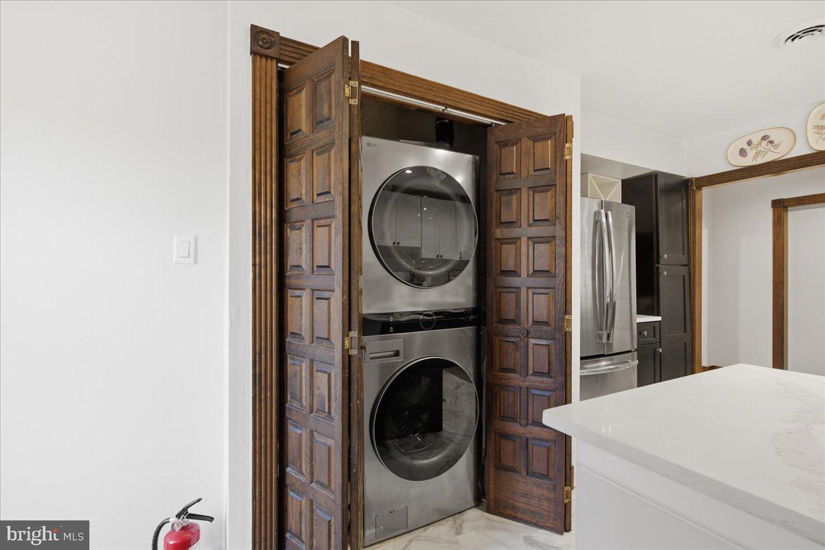 176 Centura Property Photo 10