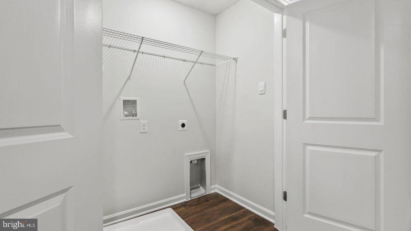 5 Spencer Way Property Photo 33