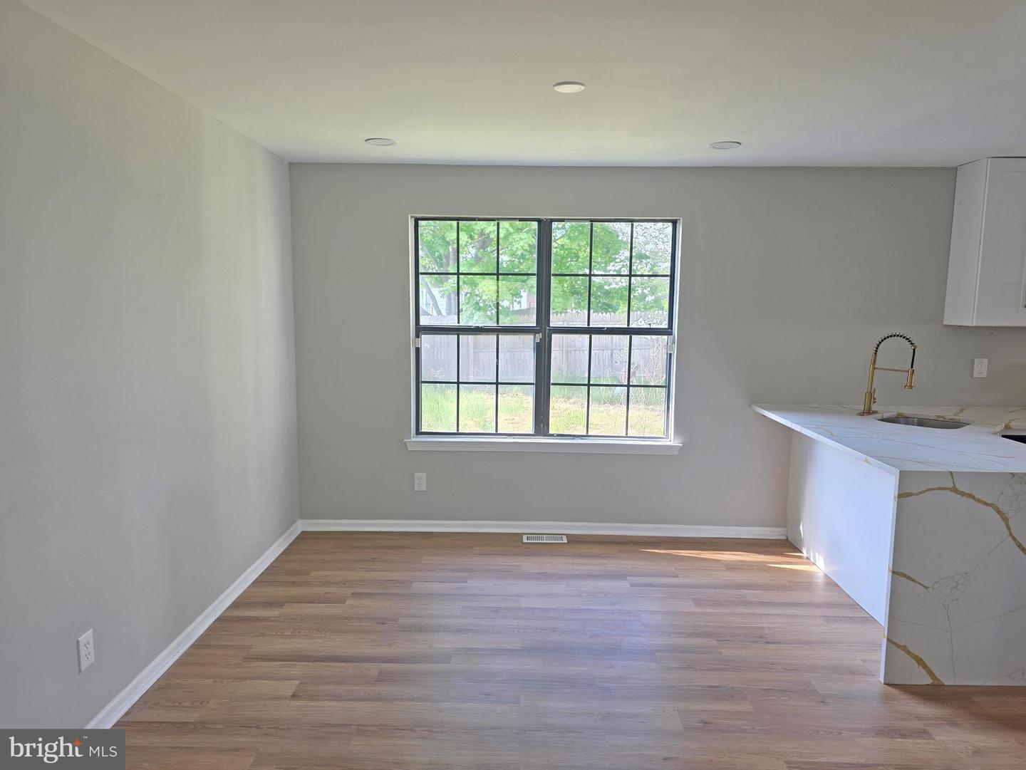 5 Chapel Cir Property Photo 5