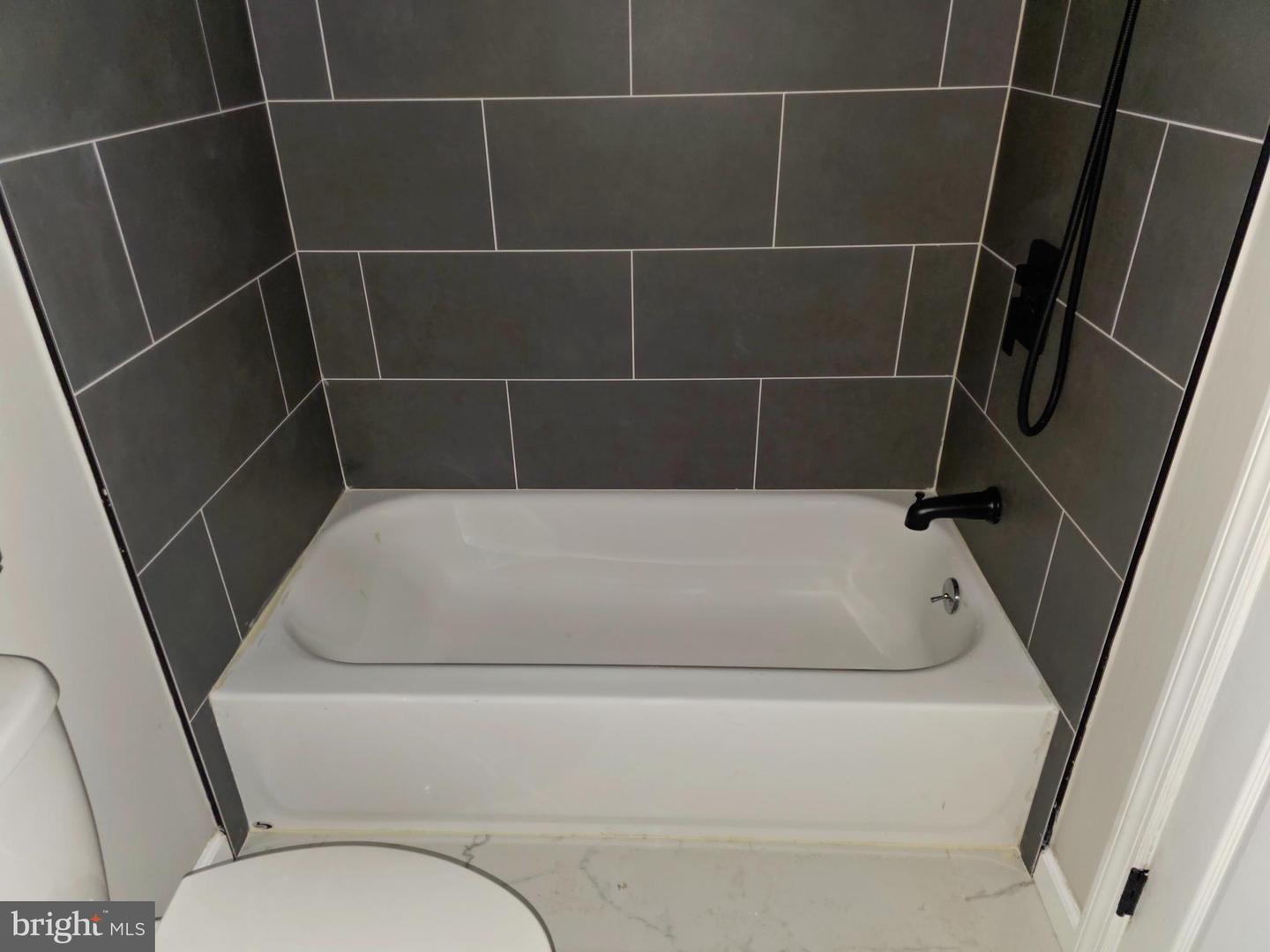 5 Chapel Cir Property Photo 18