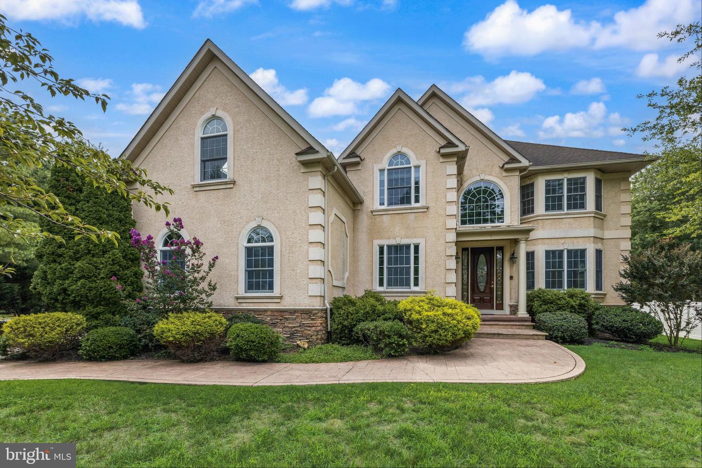 1 BARNEY LN