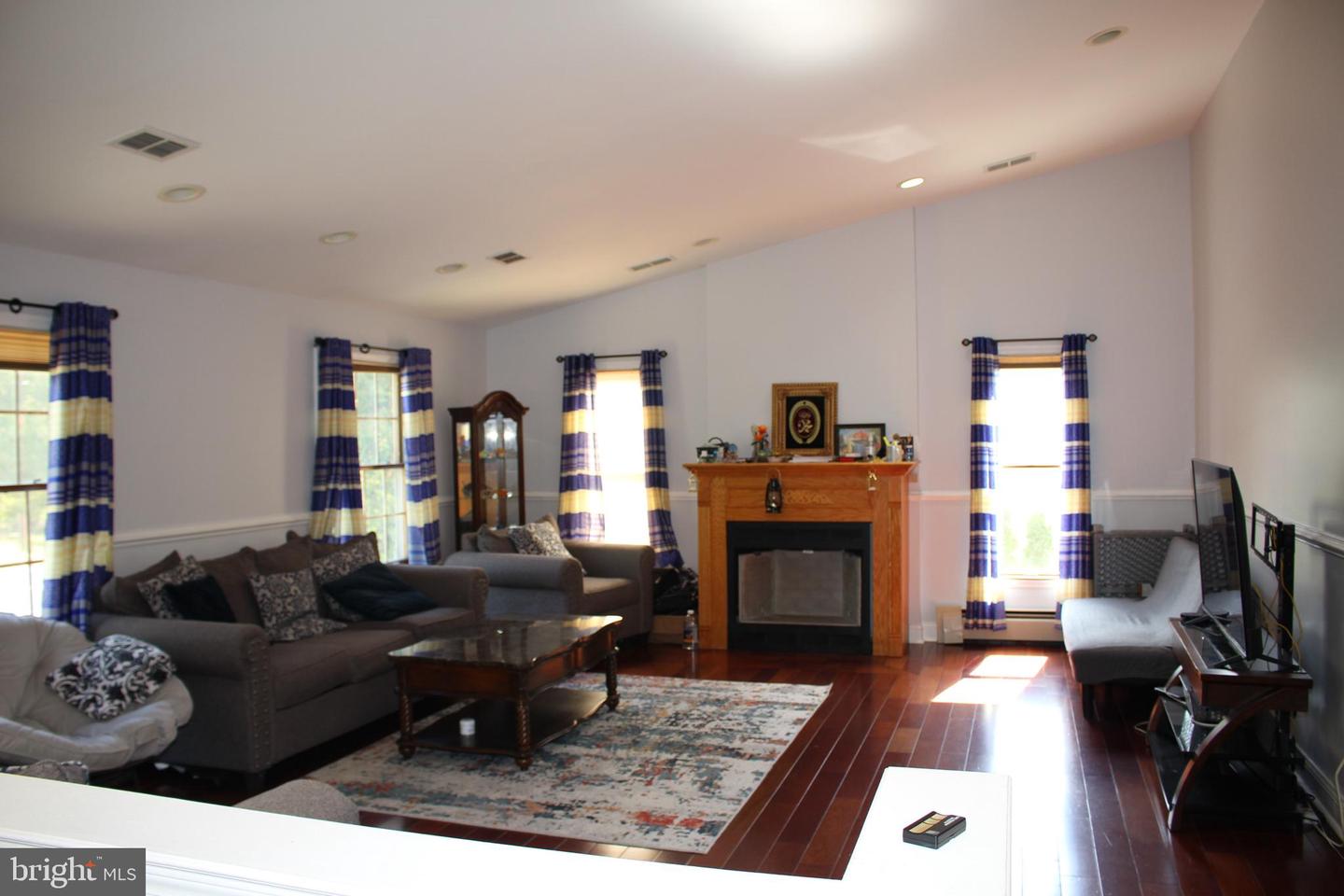 80 Chews Landing Rd Property Photo 15