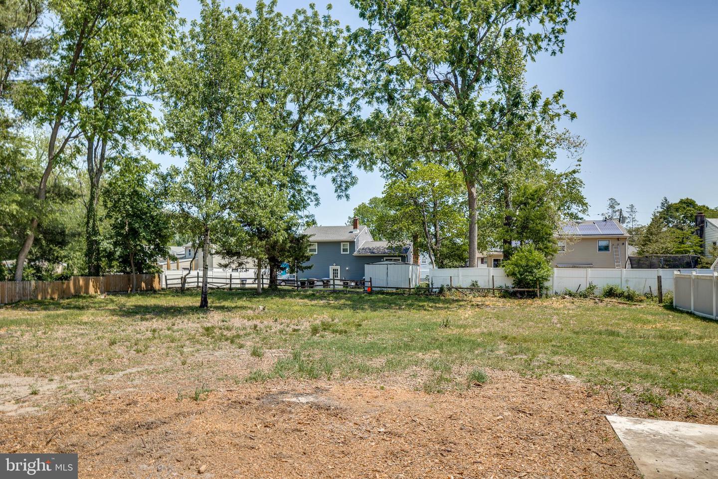 36 Atlantic Ave Property Photo 38