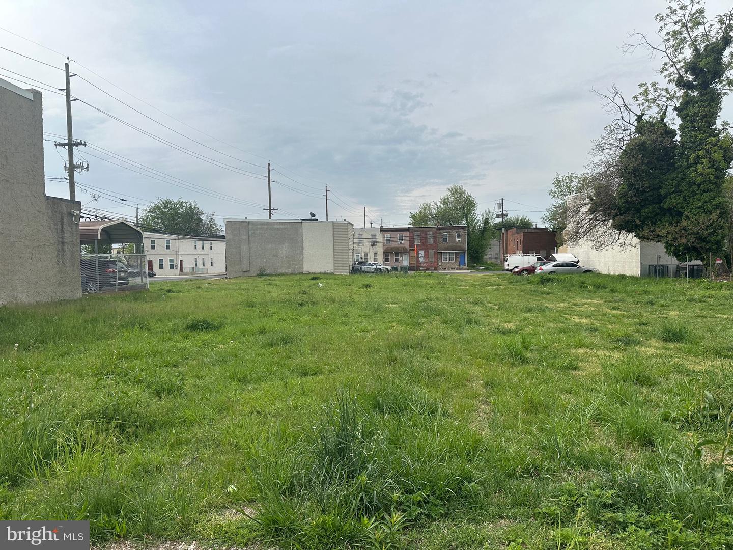 566-574 WALNUT ST Property Photo 1