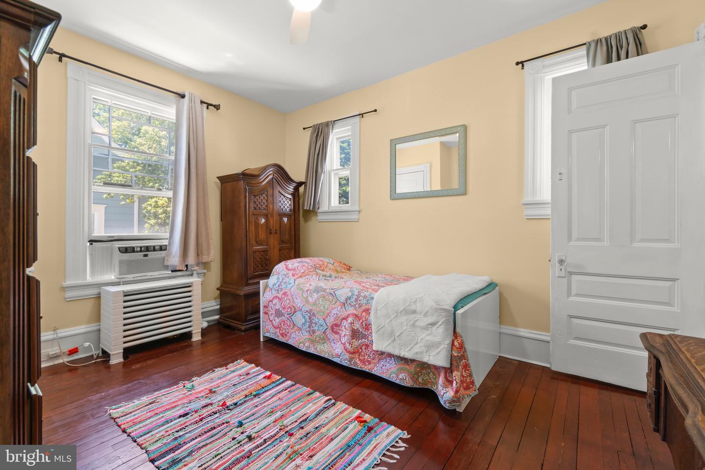 9 W Cedar Ave Property Photo 32