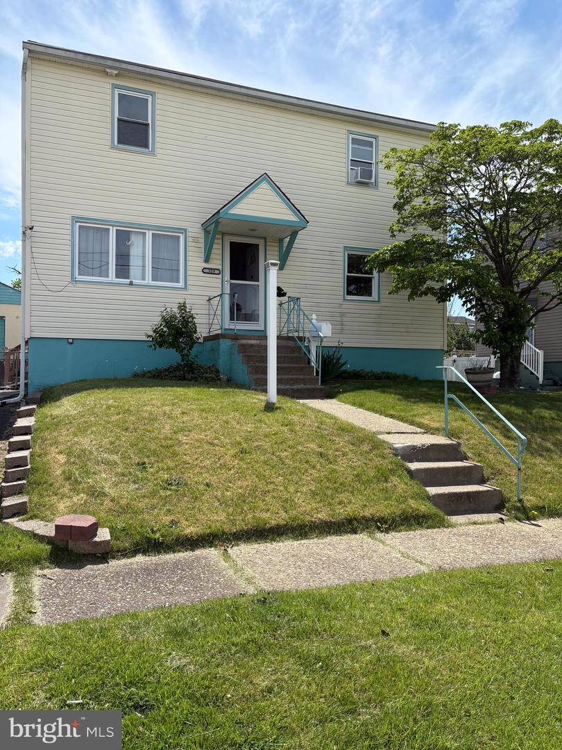 329 Mercer Ave Property Photo 1