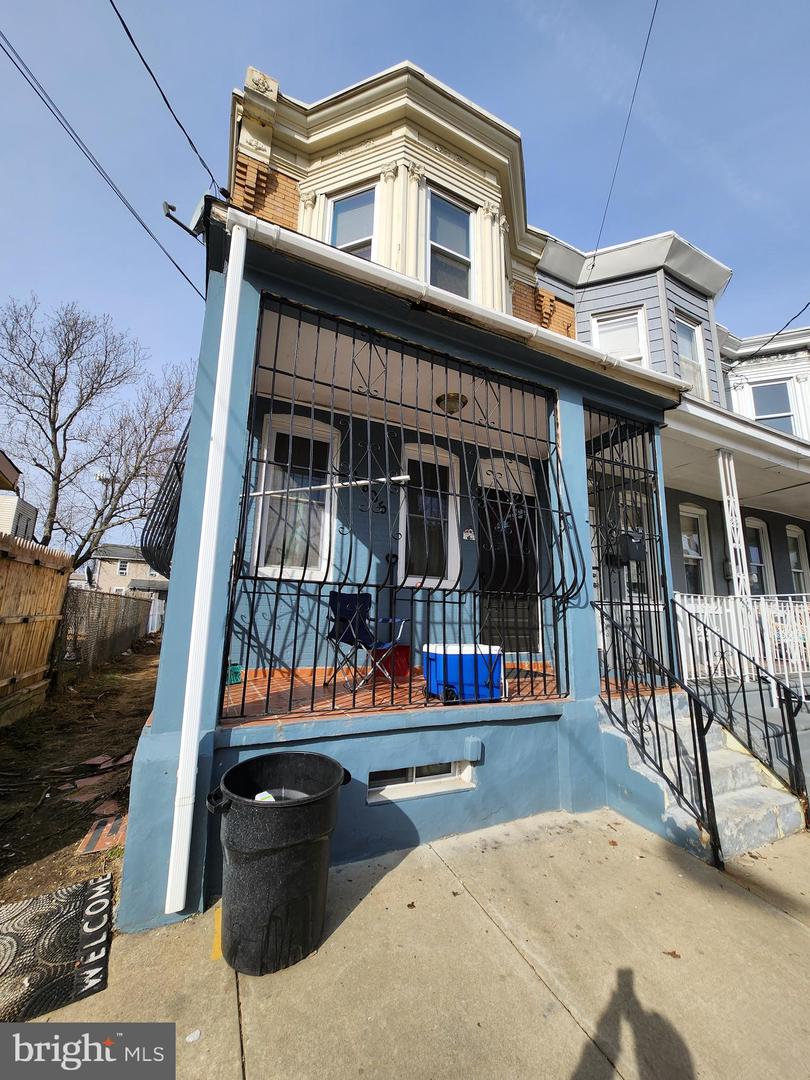 2805 Polk Ave Property Photo 1