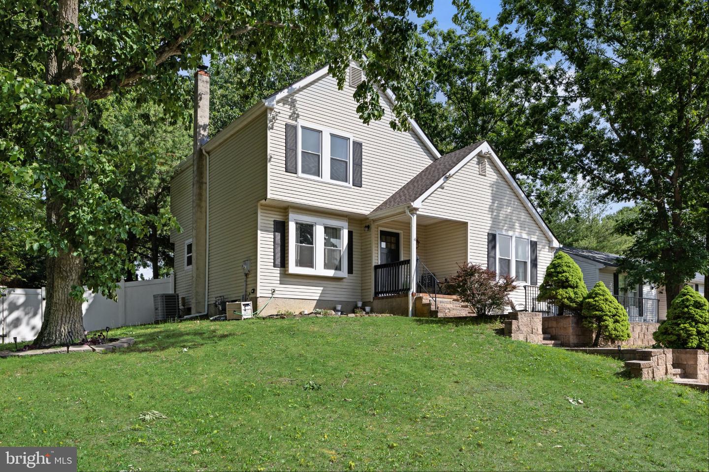 4 Prospect Ct Property Photo 2