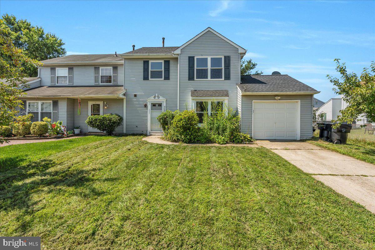 25 Harvest Property Photo 4