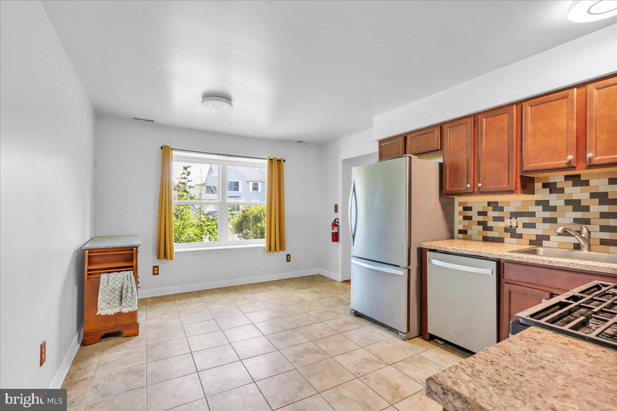 25 Harvest Property Photo 8