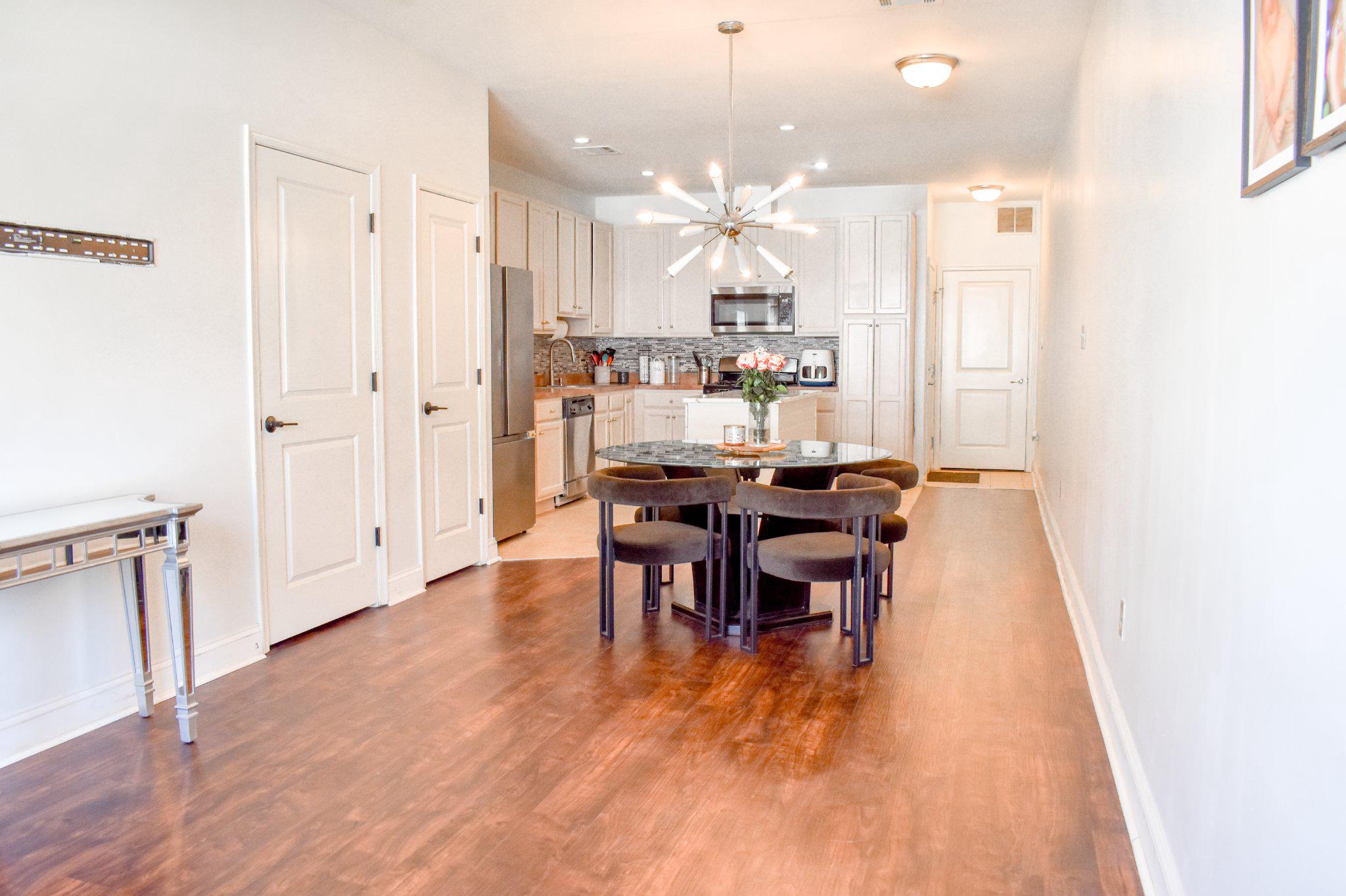 25 Rowand Way E Property Photo 2