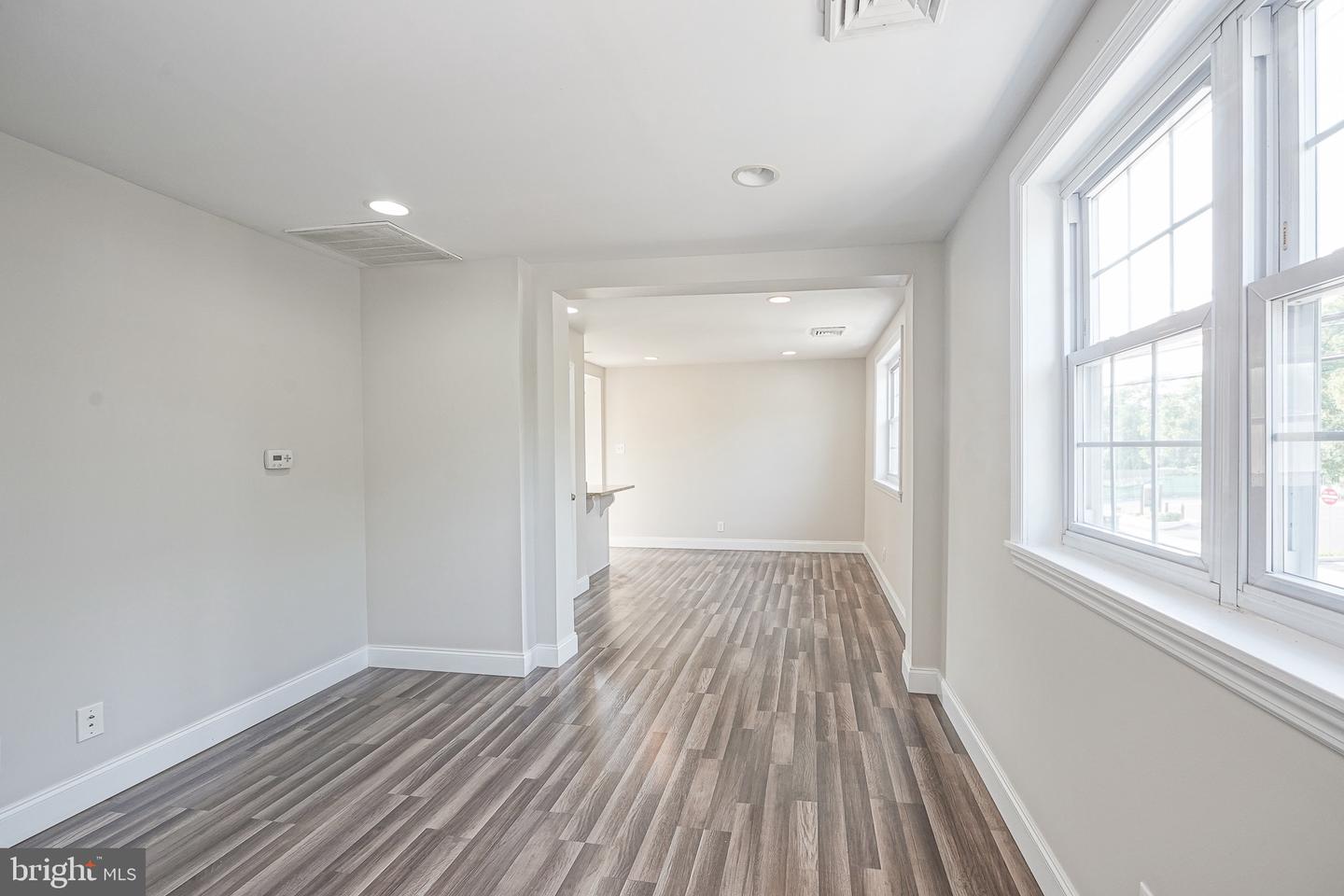 69 A Ellis St Property Photo 12