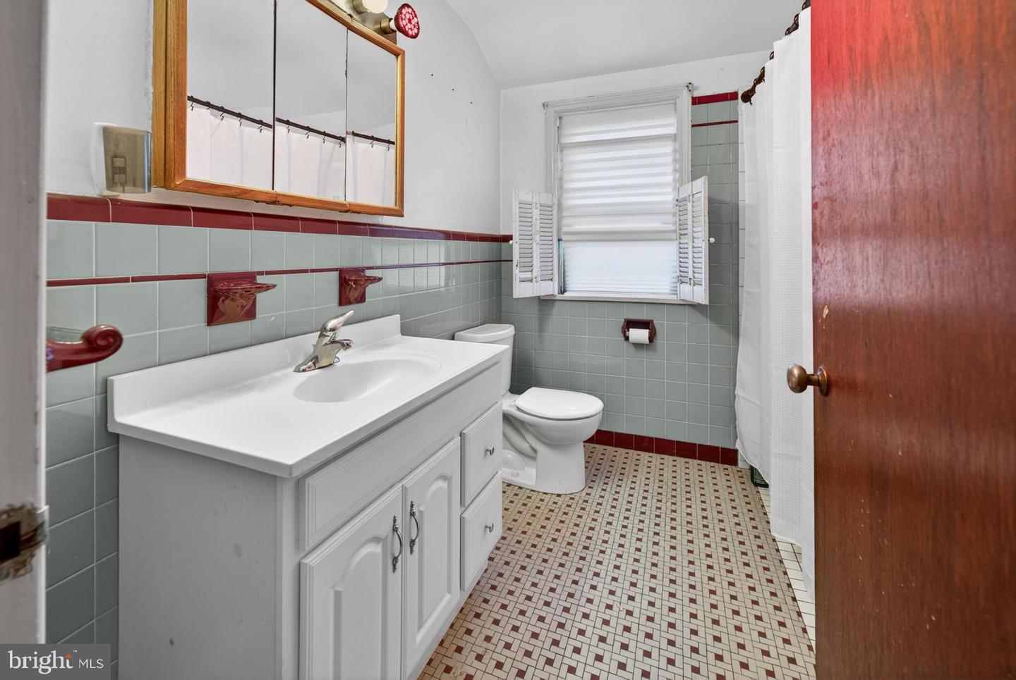 714 Chestnut Ave Property Photo 15