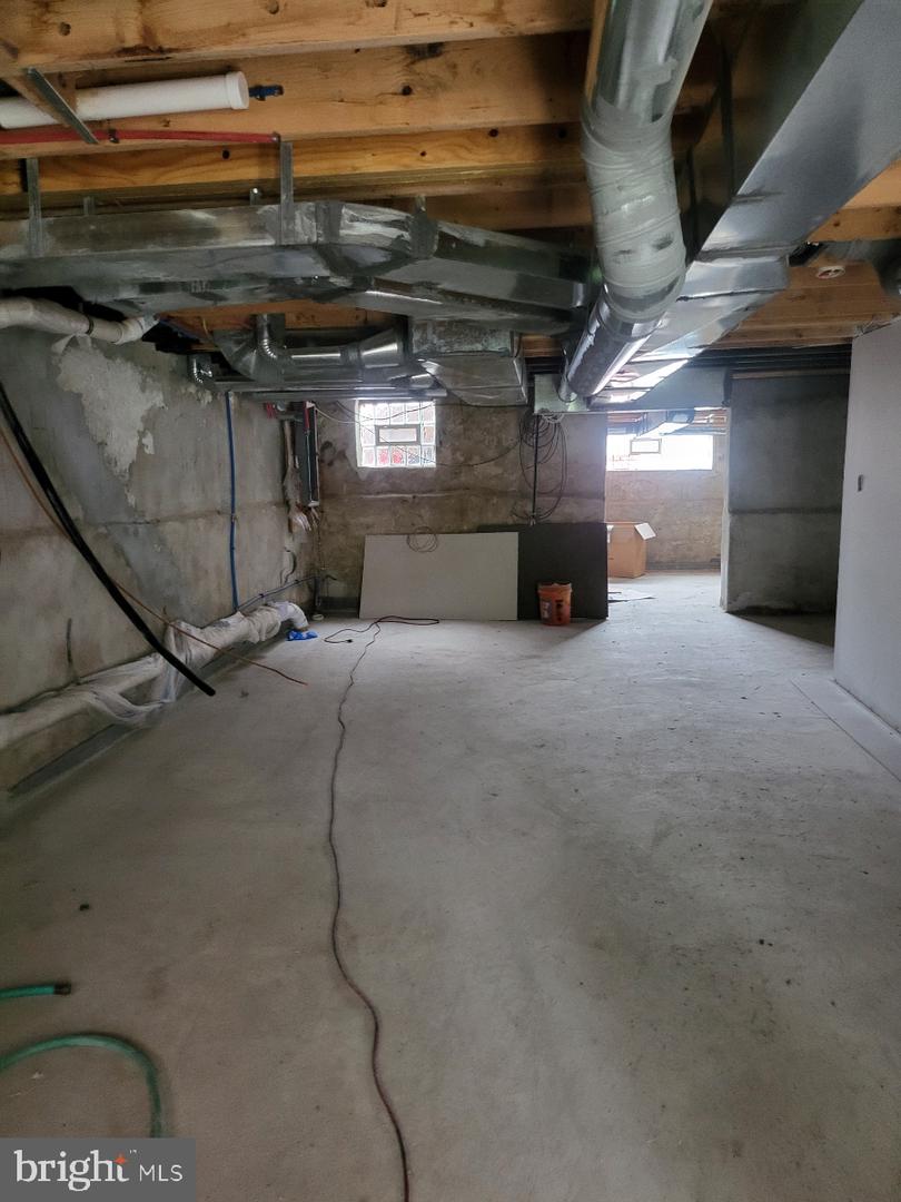 1386 Haddon Ave Property Photo 12