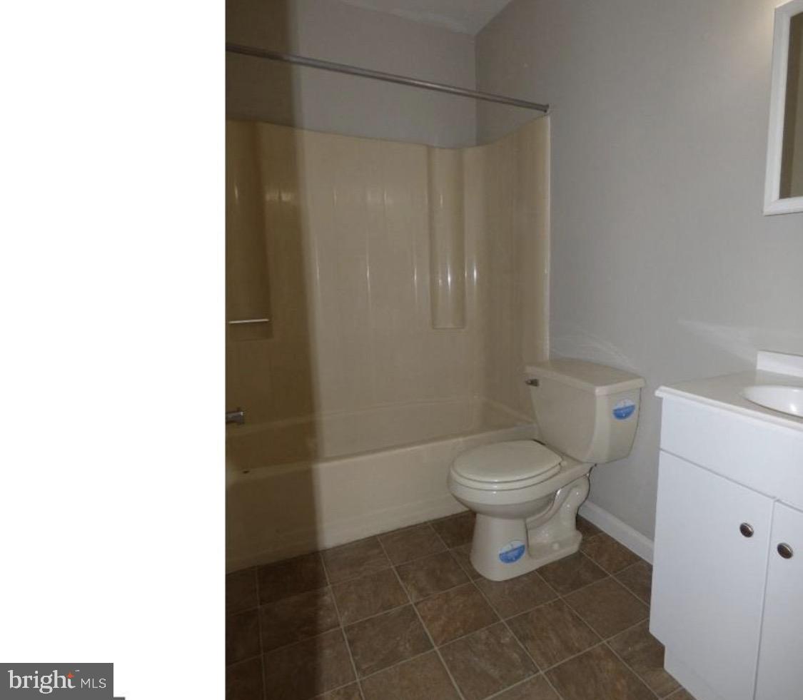 808 Britton Pl Property Photo 16