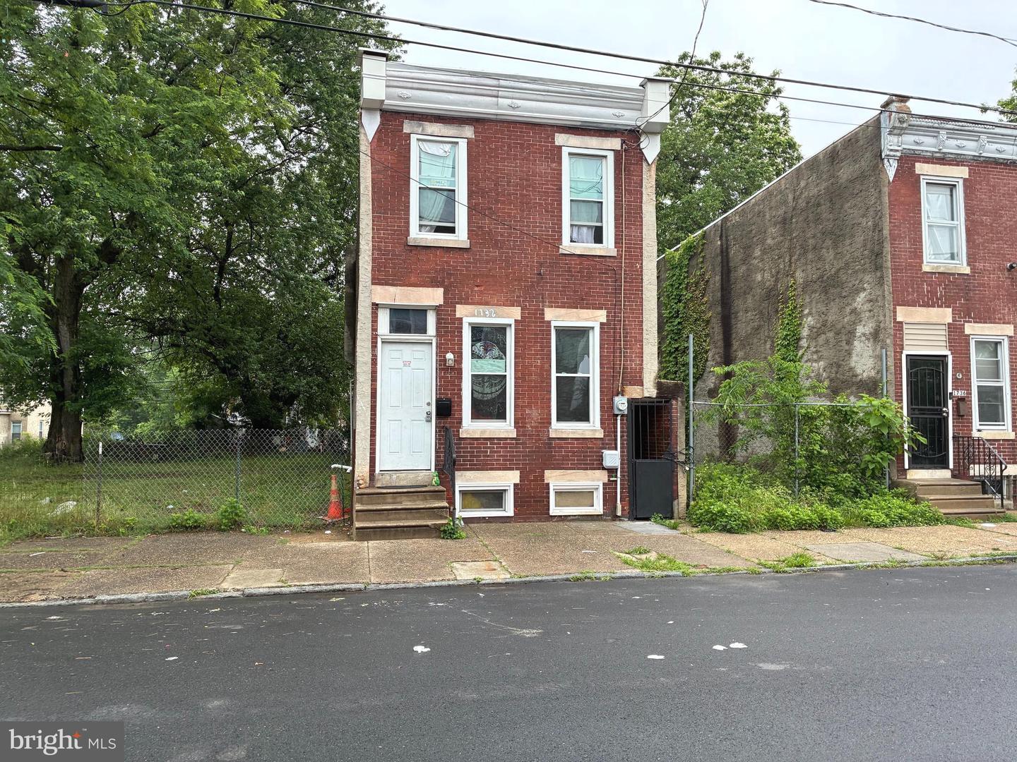 1732 Fillmore St Property Photo 2