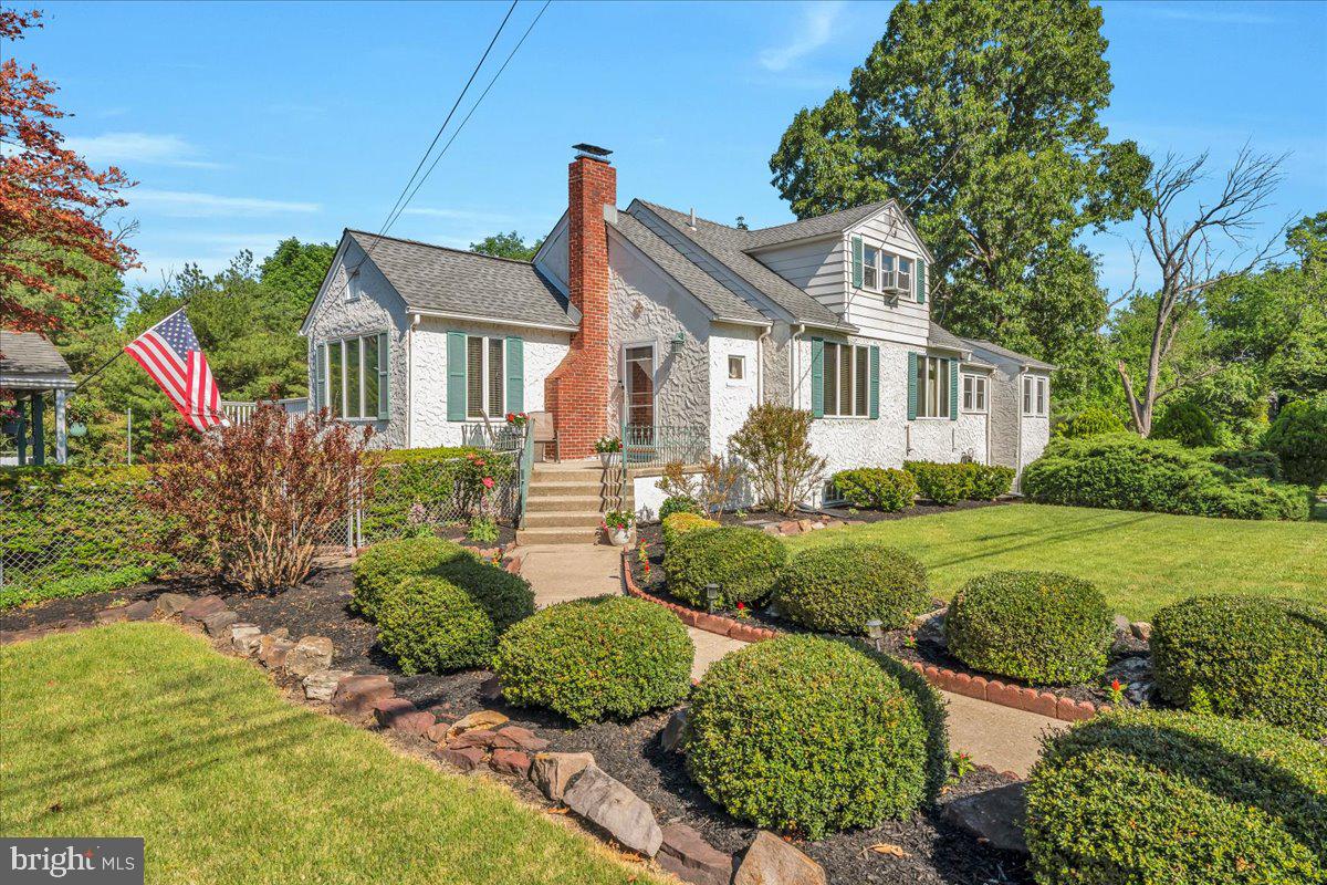 114 EBERT AVE