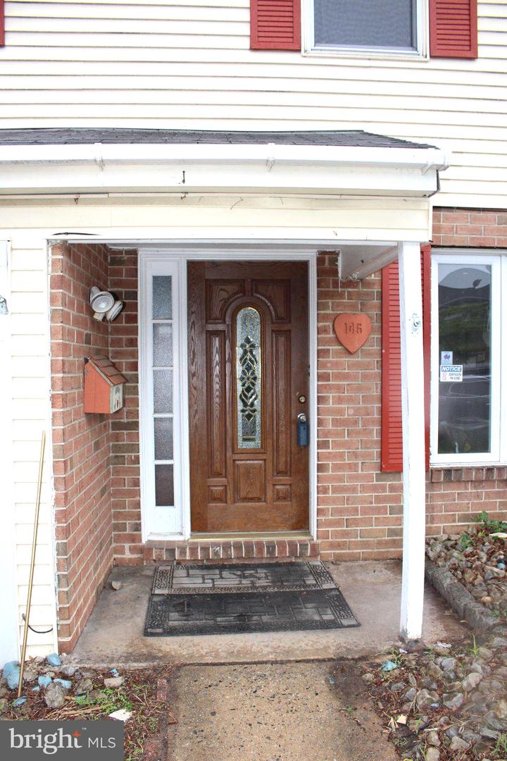 146 Oakmont Rd Property Photo 2