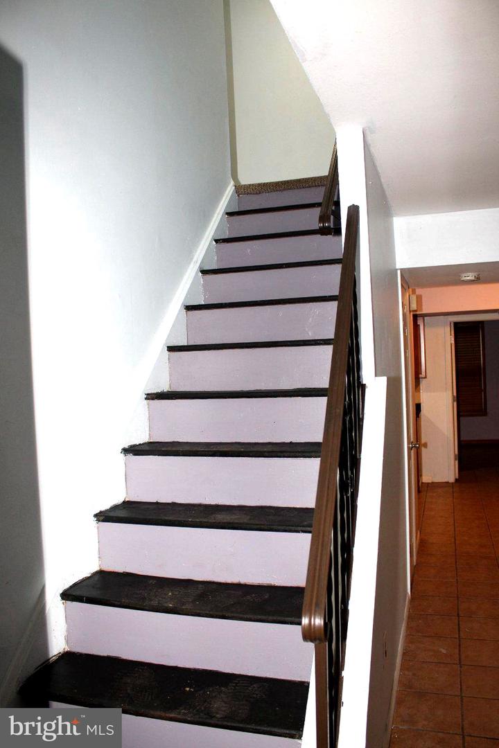 146 Oakmont Rd Property Photo 3