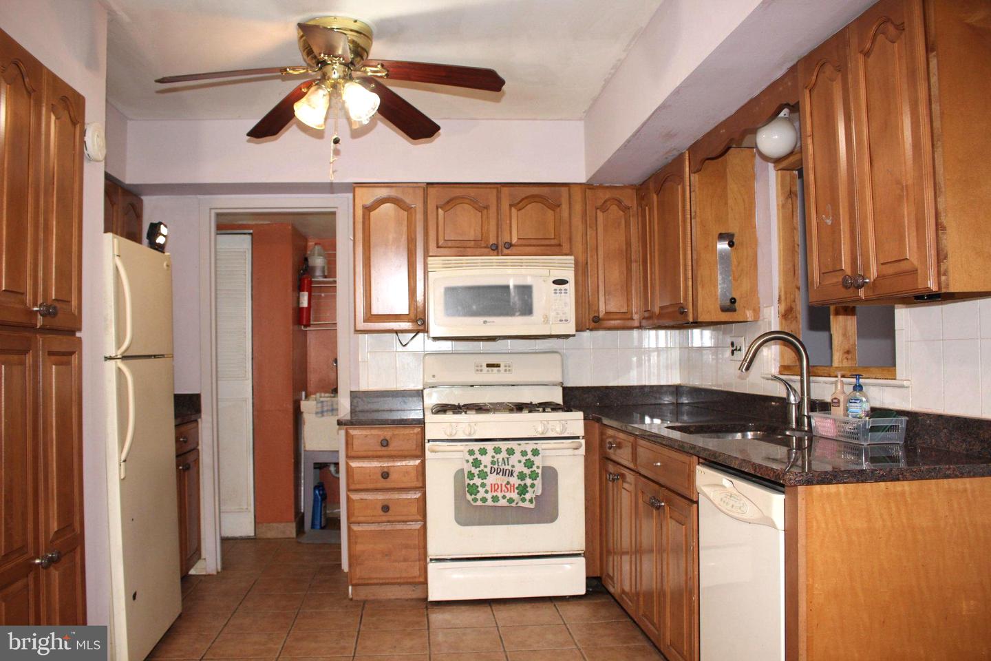 146 Oakmont Rd Property Photo 18