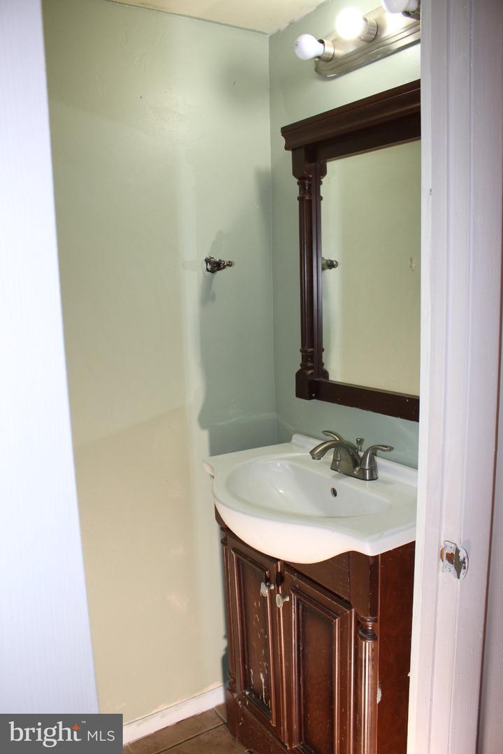 146 Oakmont Rd Property Photo 28