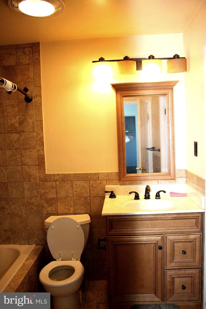 146 Oakmont Rd Property Photo 60