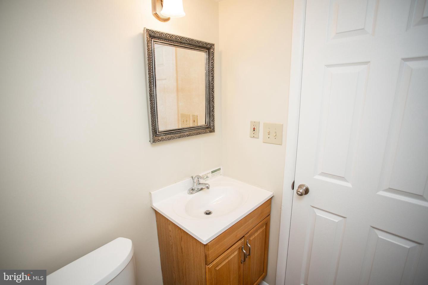 11 Dover Dr Property Photo 18