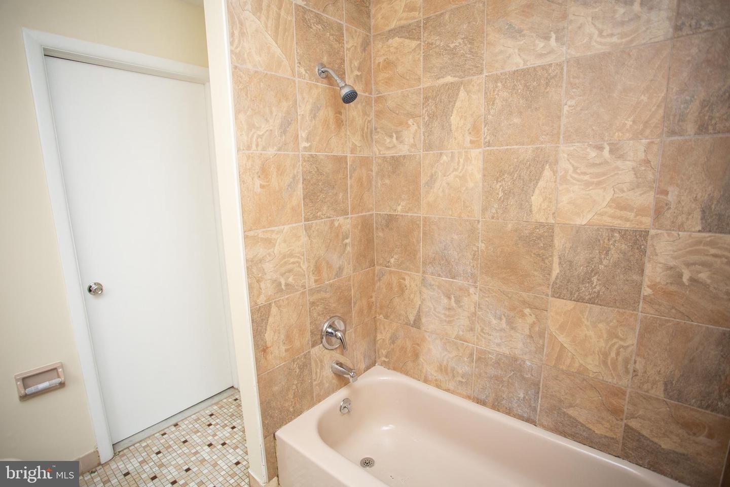11 Dover Dr Property Photo 28