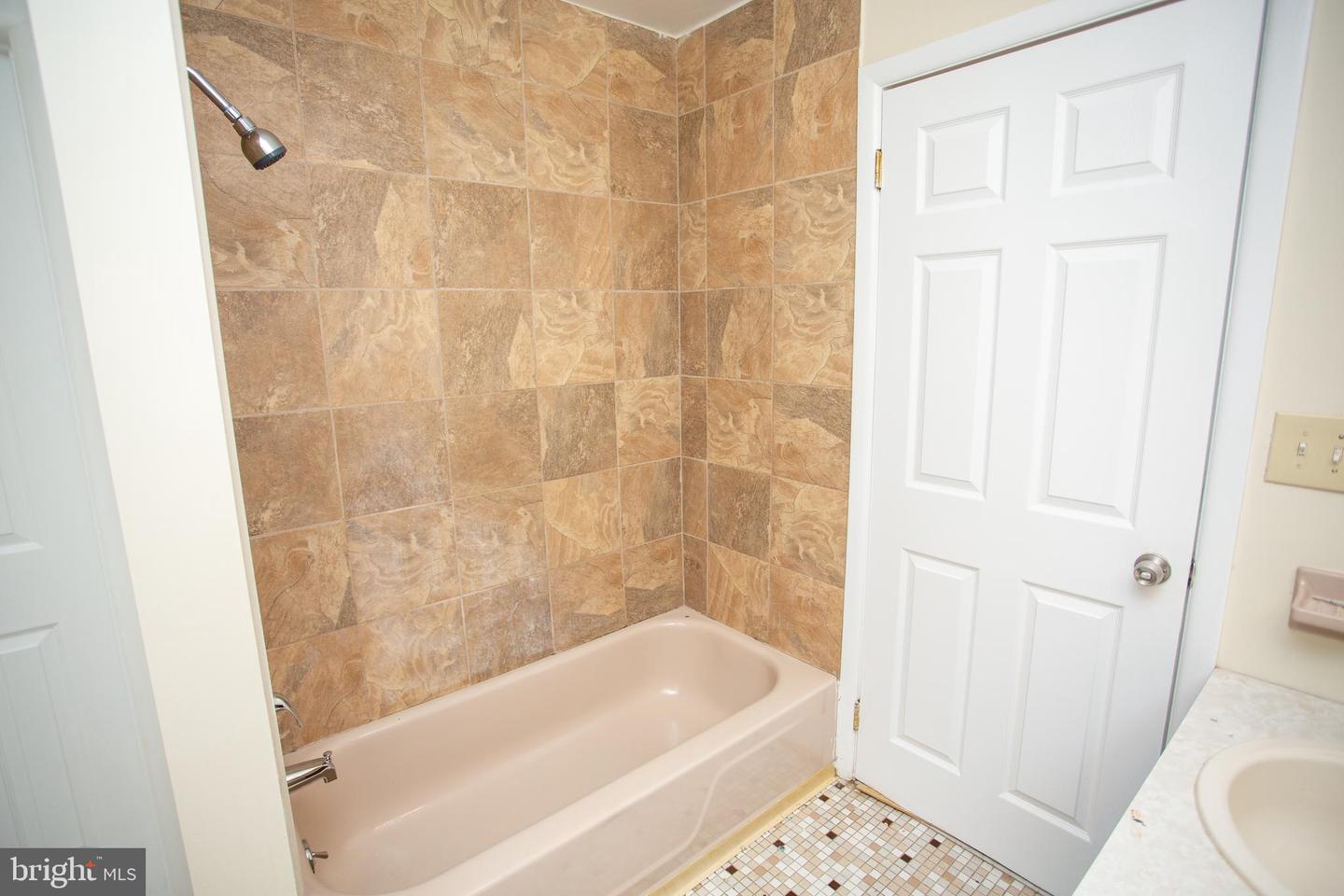 11 Dover Dr Property Photo 29