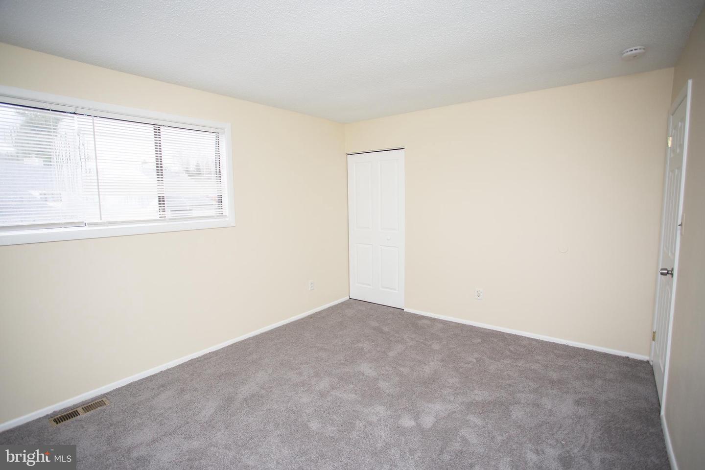 11 Dover Dr Property Photo 38