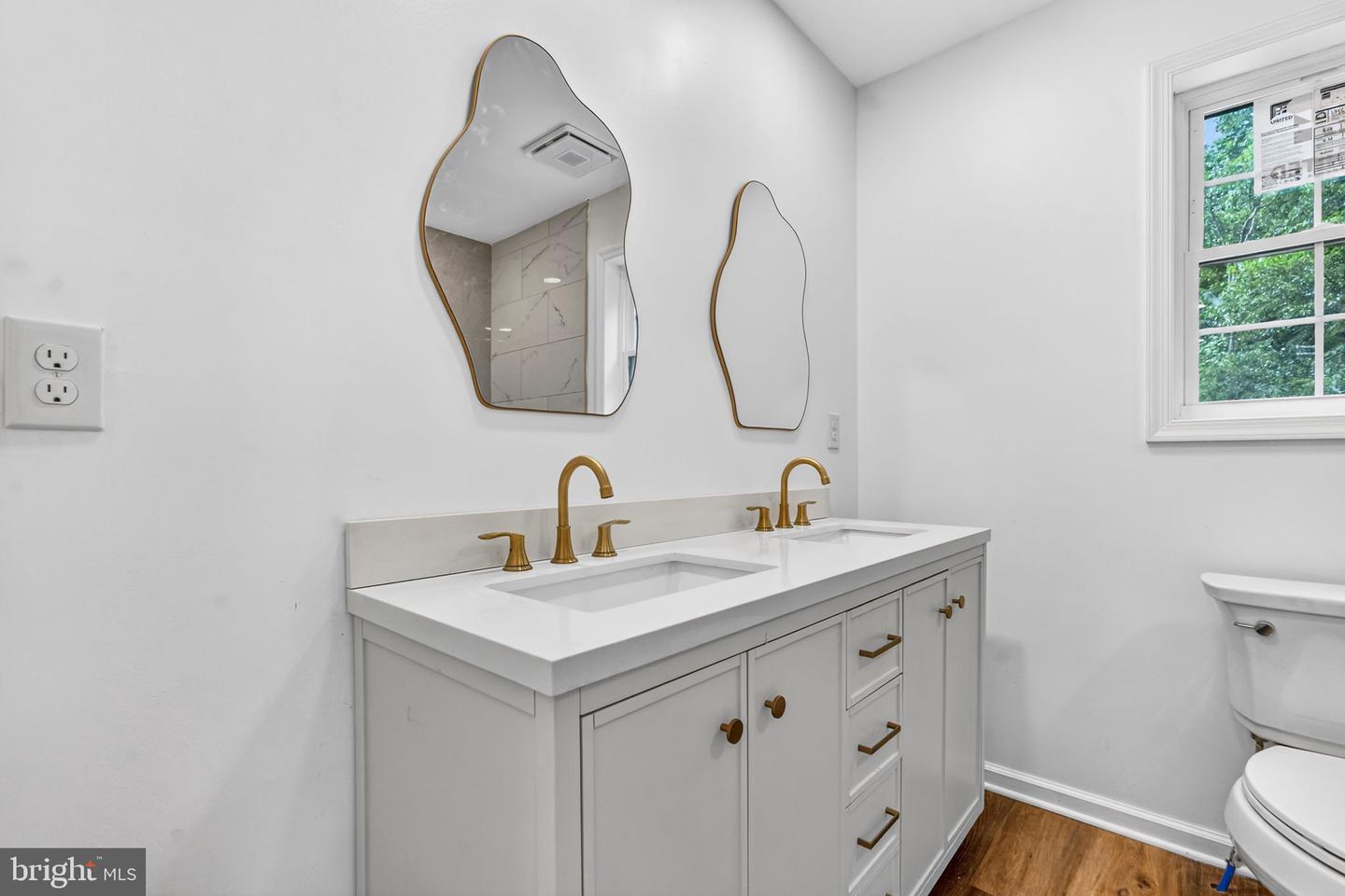 23 Gloucester Ave Property Photo 6