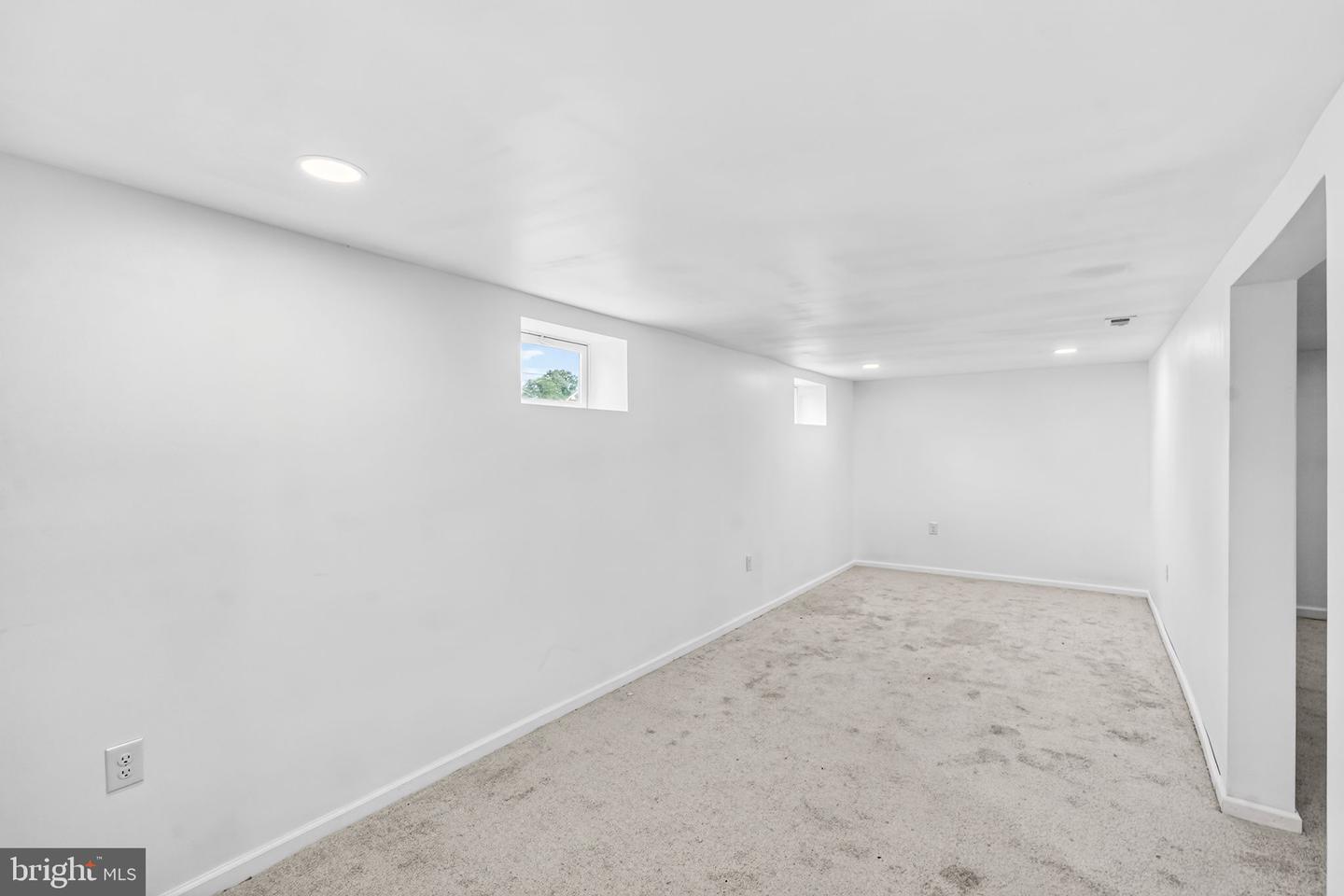23 Gloucester Ave Property Photo 33
