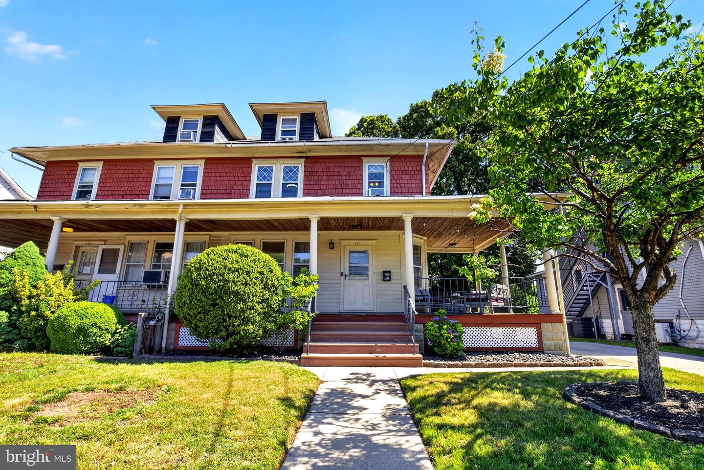 491 Haddon Ave Property Photo 1