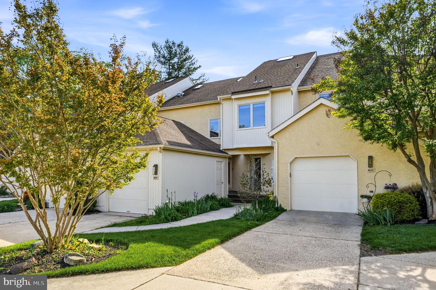 1606 Chanticleer Property Photo 4