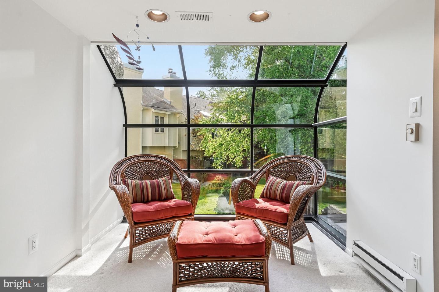 1606 Chanticleer Property Photo 31